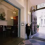 오 카르티에 호텔 3*