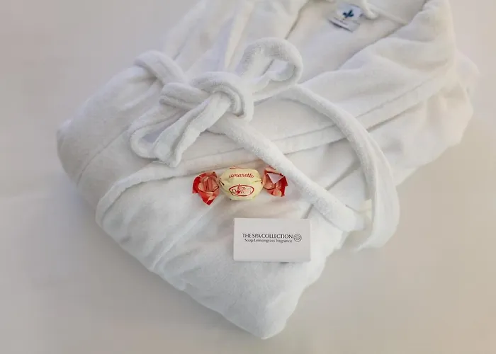 מלון Au Quartier 3*