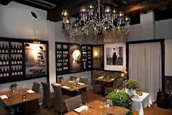 Au Quartier 3* Maastricht